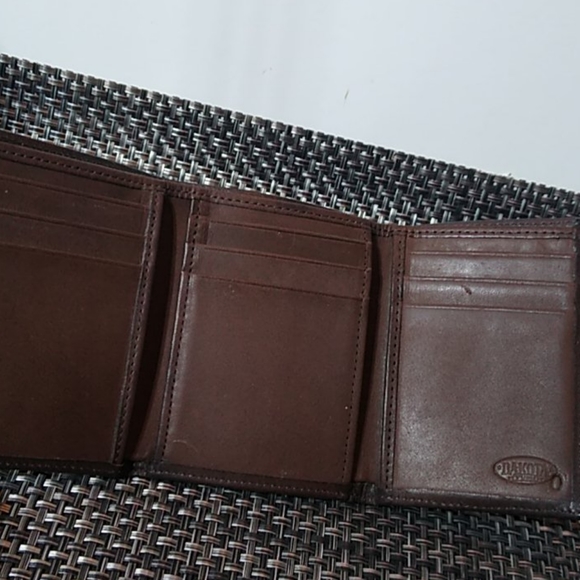 Dokota - Picture 3 of 3